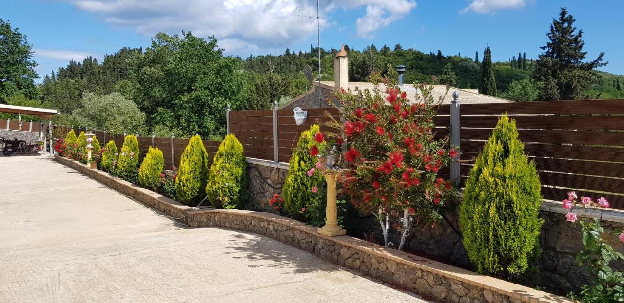 Villa Zoi Pelekas Luaran gambar